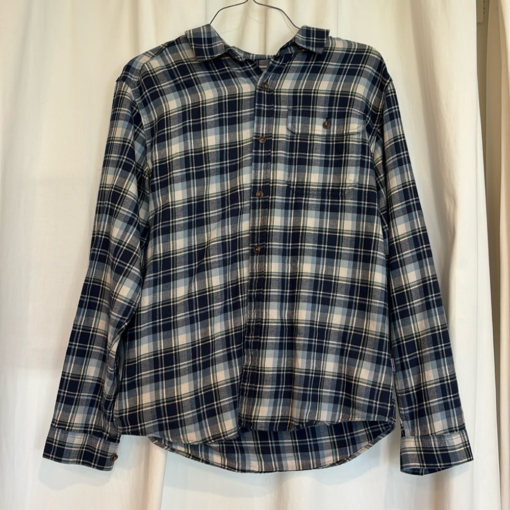 Men’s patagonia blue flannel